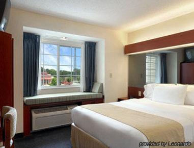 Microtel Inn & Suites By Wyndham Middletown Room photo